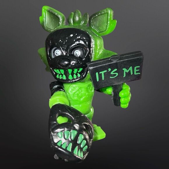 NWOT Five Nights at Freddy’s Phantom Foxy Snap Action Figure B15 - Picture 4 of 4